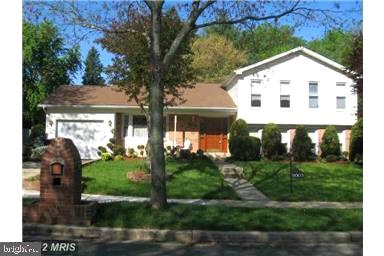 9003 Rollingwood Dr, Fort Washington, MD 20744