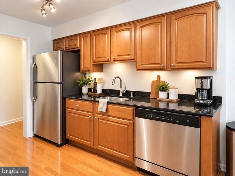 3336 Spring Ln #A-30, Falls Church, VA 22041