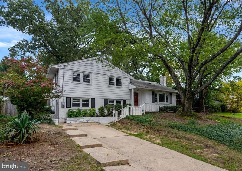 5419 Charlottesville Rd, Springfield, VA 22151