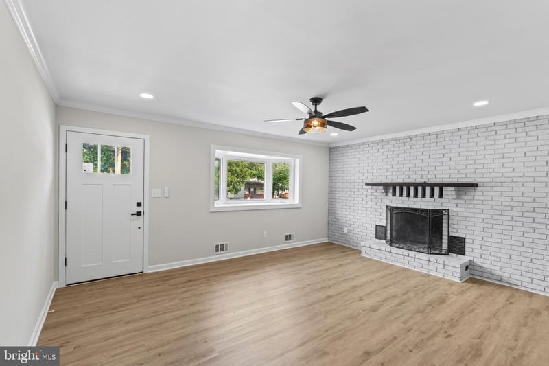 415 Arbor Dr, Glen Burnie, MD 21061