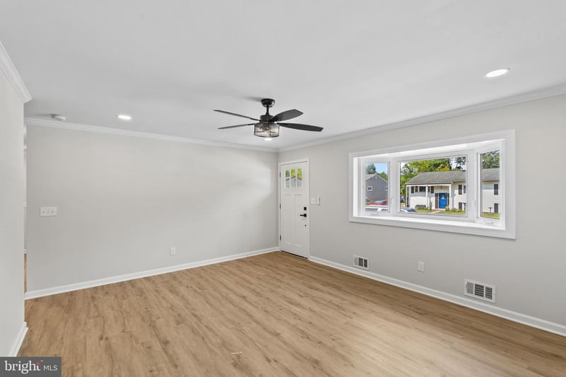 415 Arbor Dr, Glen Burnie, MD 21061