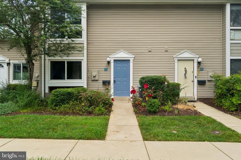 290 Hilltop Ln #Q, Annapolis, MD 21403