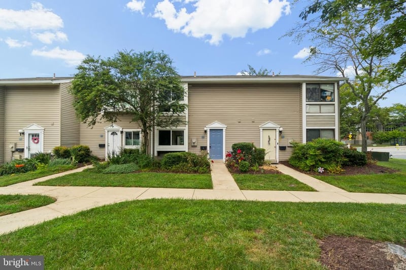 290 Hilltop Ln #Q, Annapolis, MD 21403