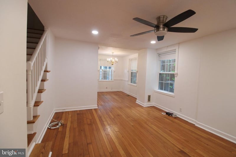 2915 S Dinwiddie St, Arlington, VA 22206