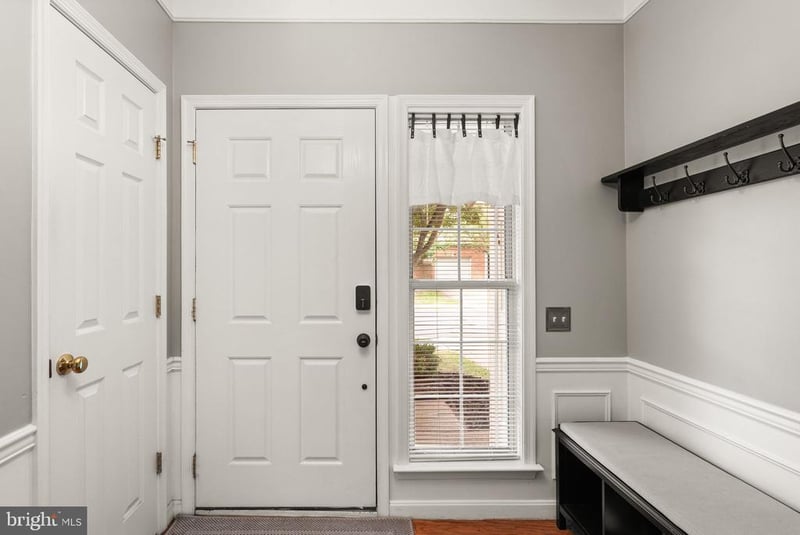 47697 Sandbank Sq, Sterling, VA 20165