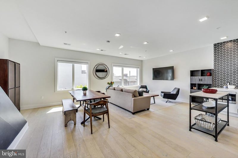 1532 N Capitol St NW #402, Washington, DC 20002