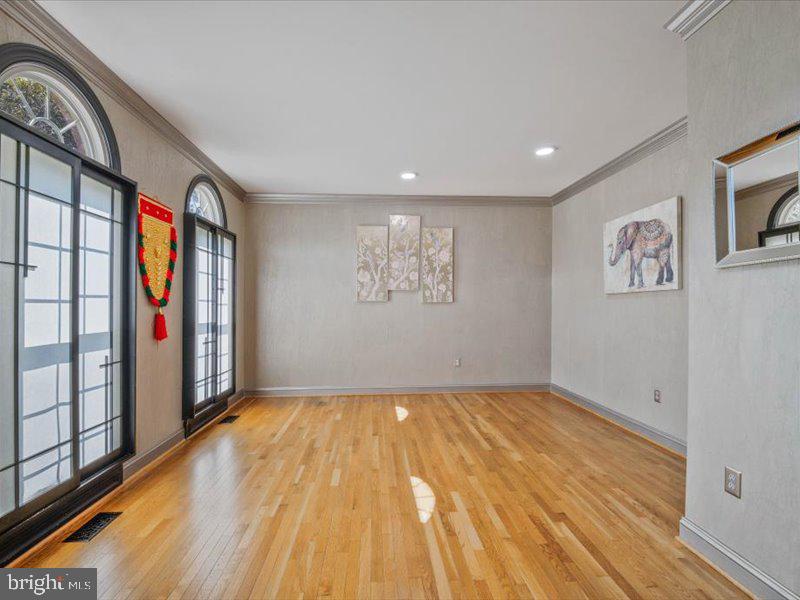 11 Talley Ct, North Potomac, MD 20878