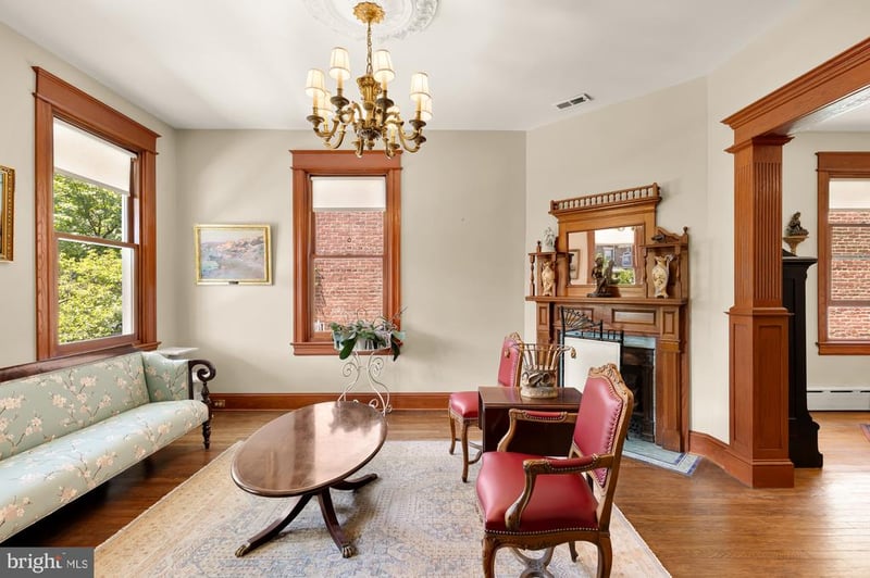 1137 Fairmont St NW, Washington, DC 20009