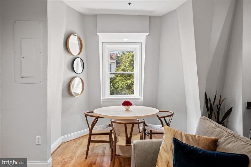 1407 15th St NW #4, Washington, DC 20005