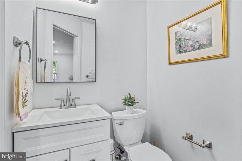 9245 Ridgefield Cir, Frederick, MD 21701