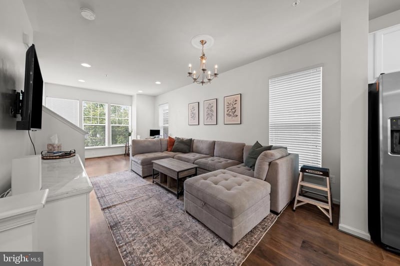13200 Orsay St #2601, Clarksburg, MD 20871