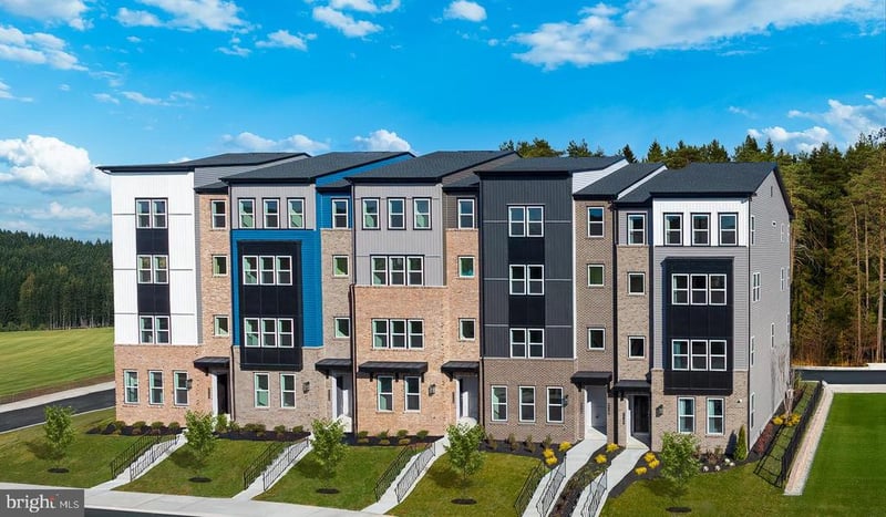 9894B Sir Barton Way, Laurel, MD 20723