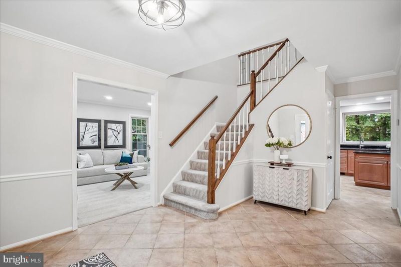 7830 Belleflower Dr, Springfield, VA 22152