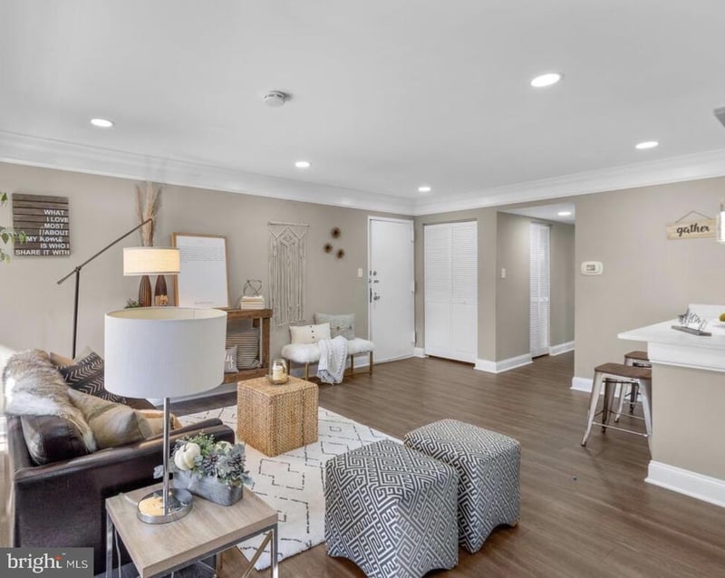 6 Monroe St #6-201, Rockville, MD 20850