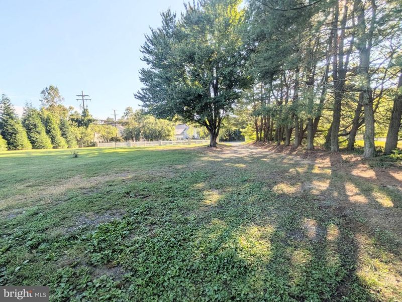 71 Bells Hill Rd, Stafford, VA 22554