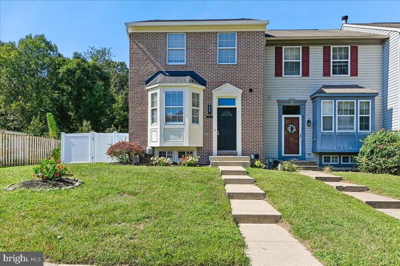 8152 Hazy Dawn Ct, Pasadena, MD 21122