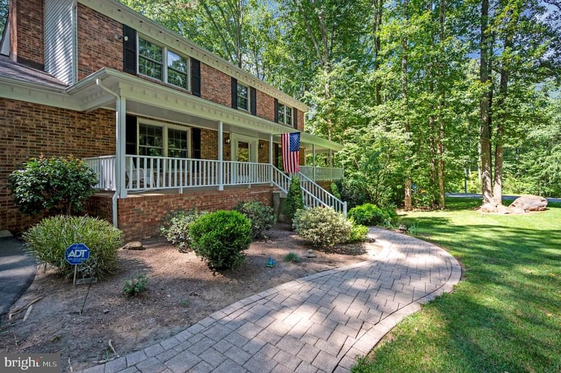 3 Franklin St, Stafford, VA 22556