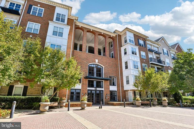 501 Hungerford Dr #244, Rockville, MD 20850
