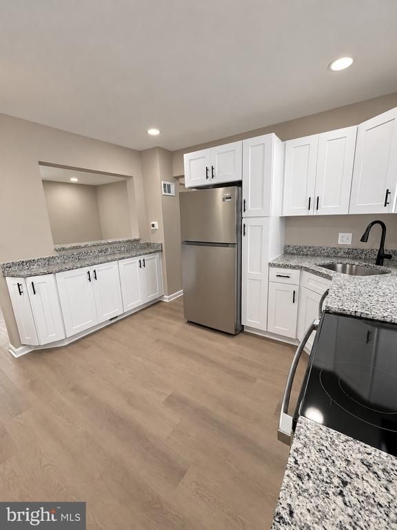 1408 Early Oaks Ln, Capitol Heights, MD 20743