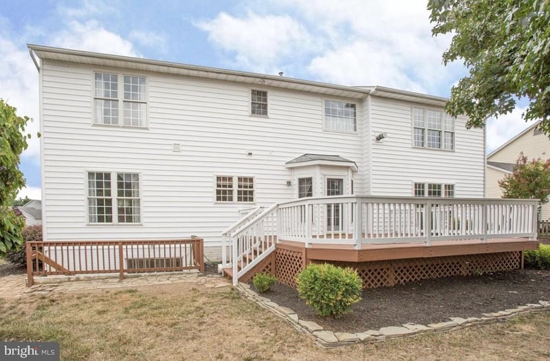 24 Bush Hill Ct, Fredericksburg, VA 22405
