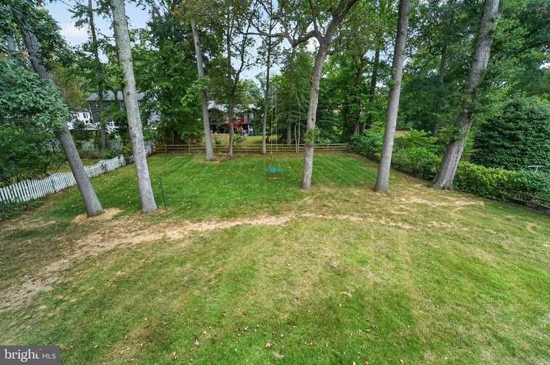 327 Beach Dr, Annapolis, MD 21403