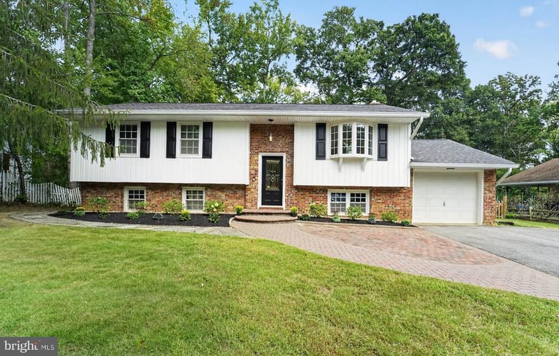 327 Beach Dr, Annapolis, MD 21403