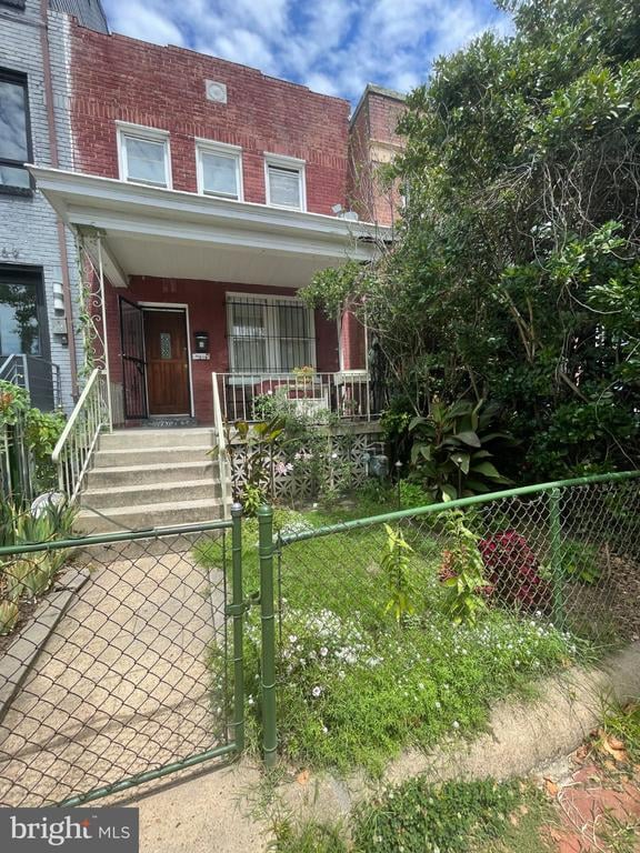 767 Morton St NW, Washington, DC 20010