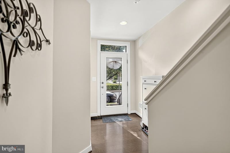 8087 Red Hook St, Rockville, MD 20855