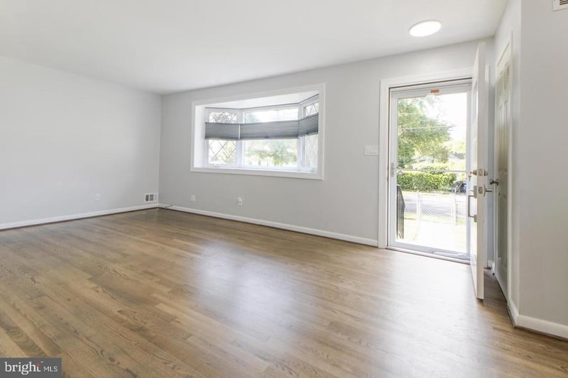 1100 Gilbert Rd, Rockville, MD 20851
