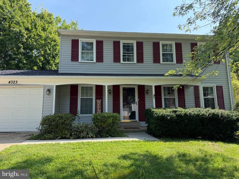 4323 Still Meadow Rd, Fairfax, VA 22032