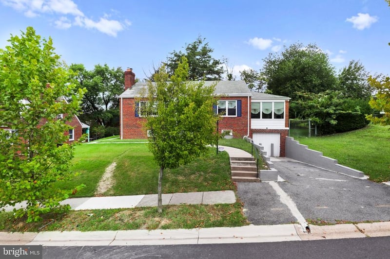 720 Sheridan St, Hyattsville, MD 20783