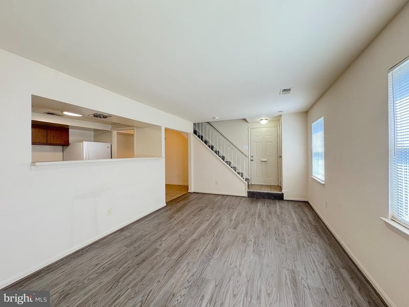 8632 Walutes Cir #B, Alexandria, VA 22309