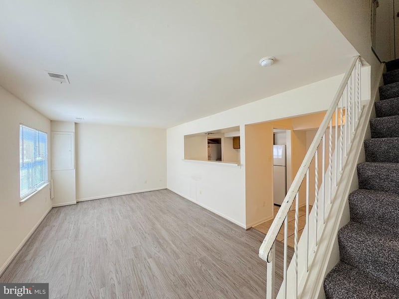 8632 Walutes Cir #B, Alexandria, VA 22309