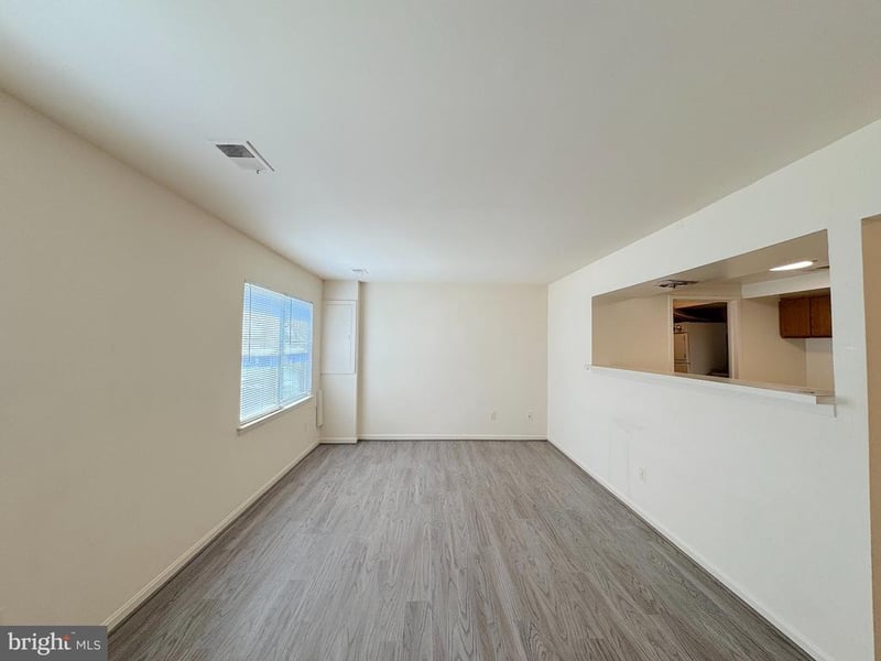 8632 Walutes Cir #B, Alexandria, VA 22309