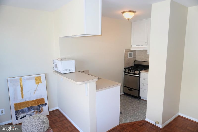 5500 Friendship Blvd #2424N, Chevy Chase, MD 20815