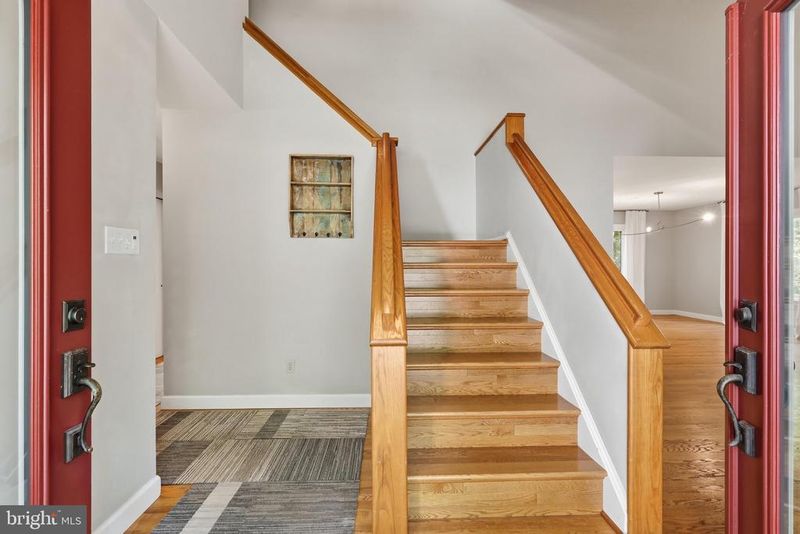 2025 Mock Orange Ct, Reston, VA 20191