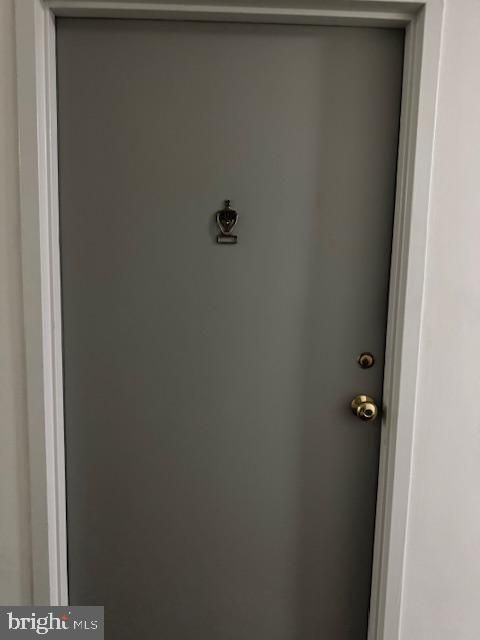6641 E Wakefield Dr #310, Alexandria, VA 22307