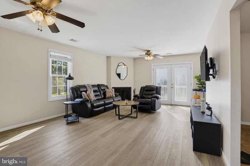 5126 Shawe Pl #3-M, Waldorf, MD 20602
