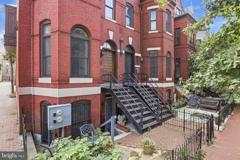 1110 P St NW #A, Washington, DC 20005