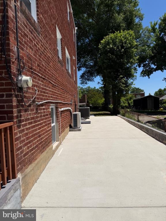 8315 Navahoe Dr, Silver Spring, MD 20903
