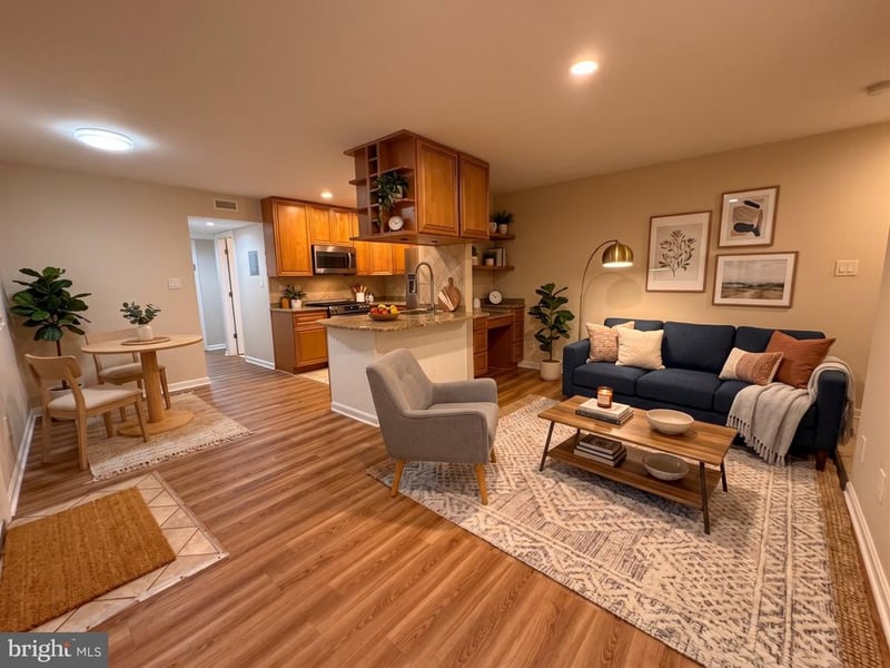 4937 Americana Dr #T3, Annandale, VA 22003