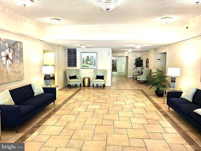 2921 Leisure World Blvd N #325, Silver Spring, MD 20906