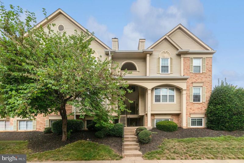 8159 Bayonet Way #202, Manassas, VA 20109