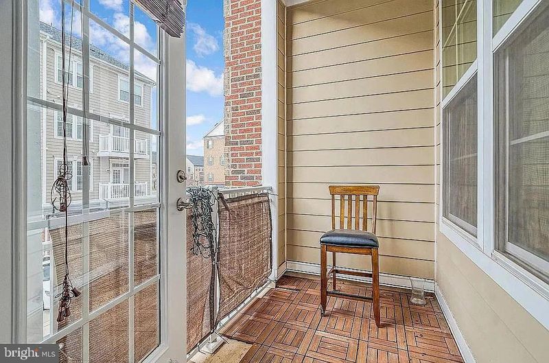 13723 Neil Armstrong Ave #209, Herndon, VA 20171