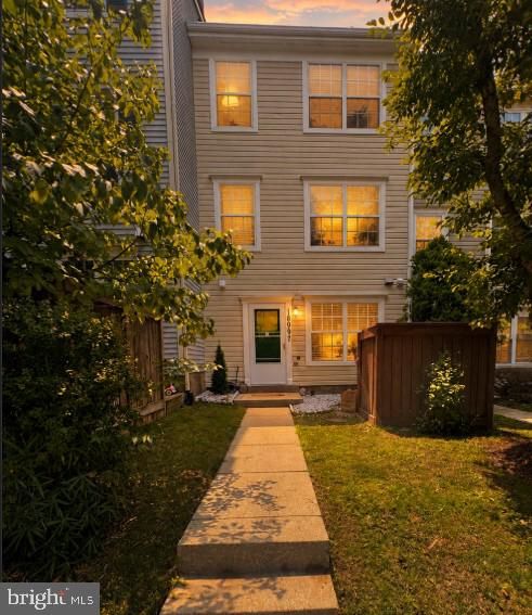 18997 Highstream Dr #834, Germantown, MD 20874
