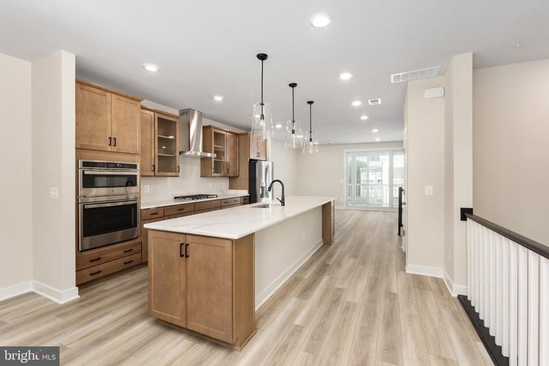 20792 Cloongee Ter, Dulles, VA 20166