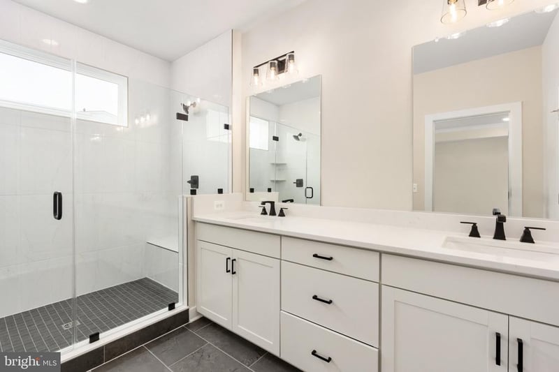 20792 Cloongee Ter, Dulles, VA 20166