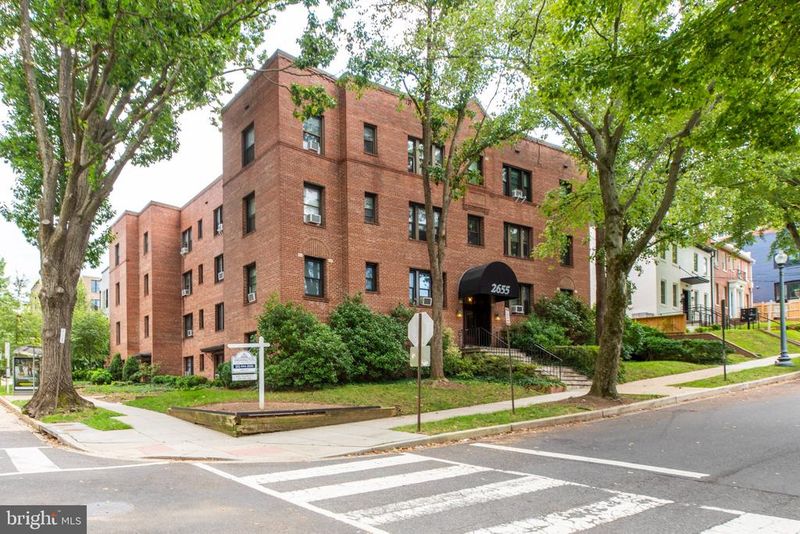 2655 41st St NW #105, Washington, DC 20007