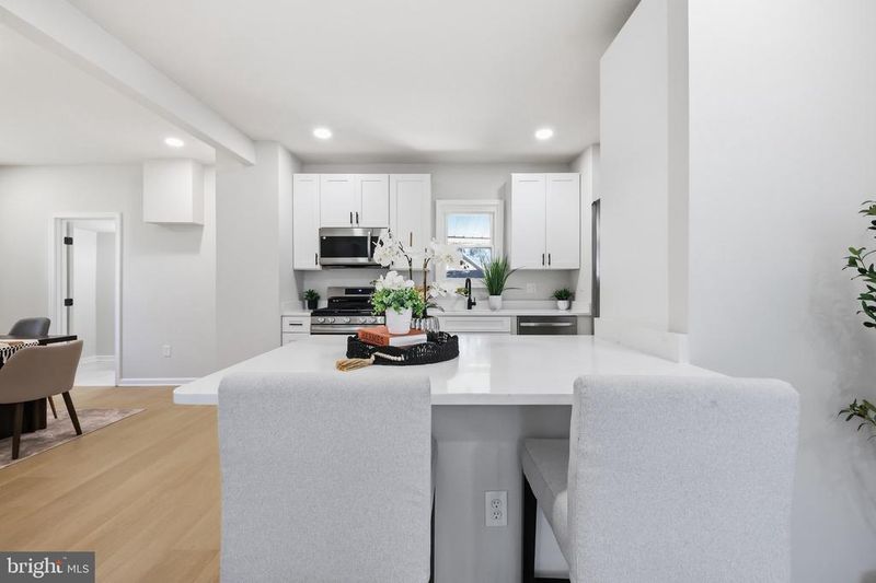 805 West St, Laurel, MD 20707