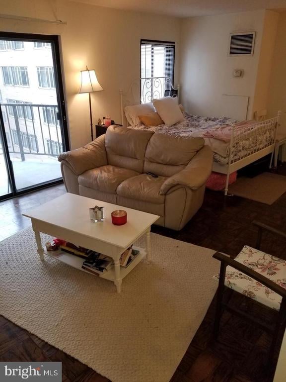 1718 P St NW #519, Washington, DC 20036